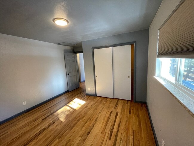 Building Photo - Charming Home in Conifer!