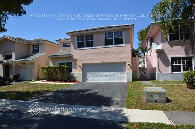 Building Photo - 2632 W Saratoga Dr