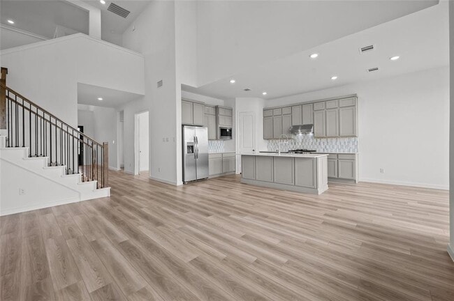 Building Photo - 22119 Shrimp Plant Ln