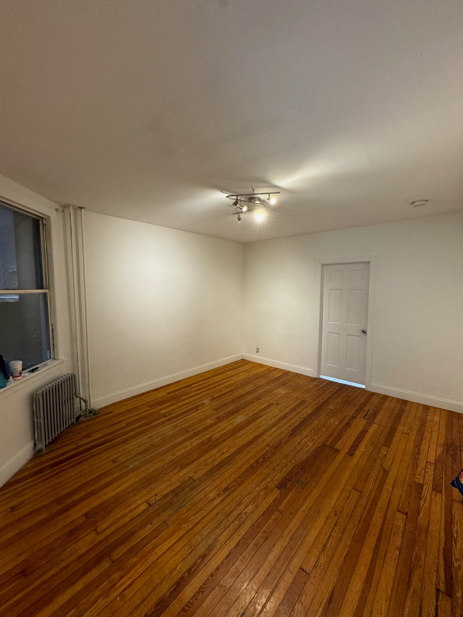 Building Photo - 31A 64th St
