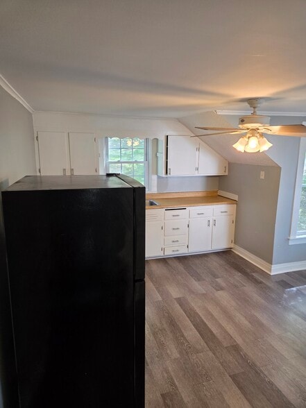 Kitchen - 11 Hammond St