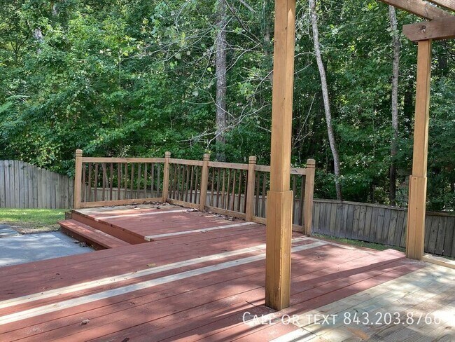 Building Photo - 145 Farm Quarters Dr