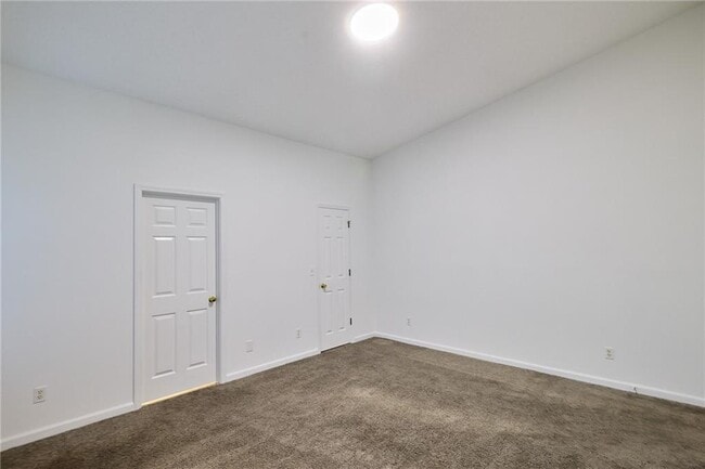 Building Photo - 1645 Fort Mason Way