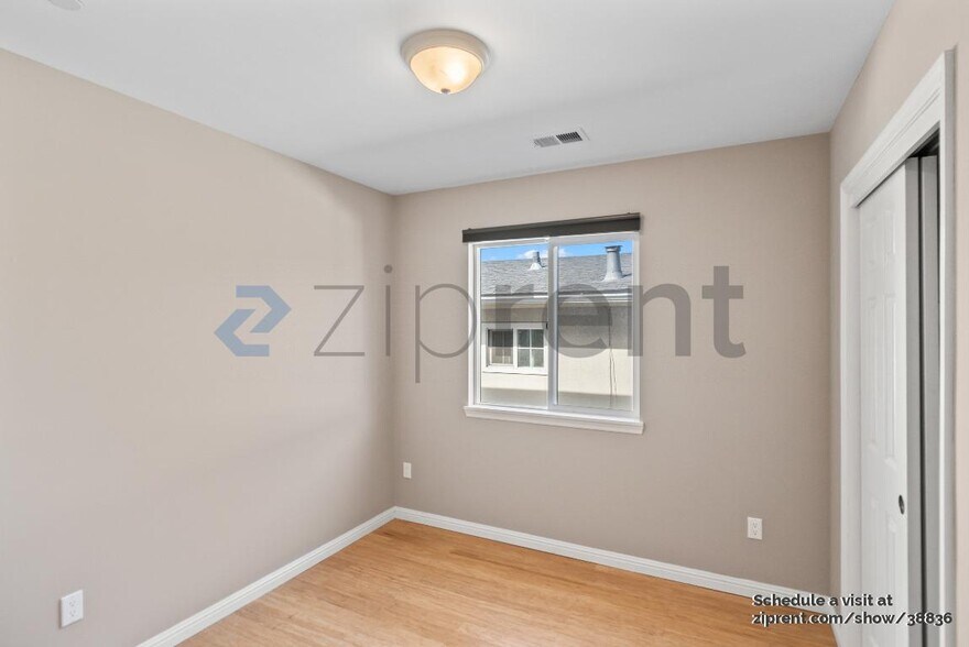 Building Photo - 508 Chestnut St