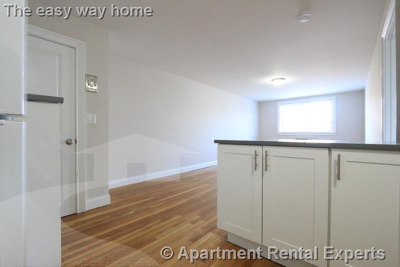 Building Photo - 134 Summer St