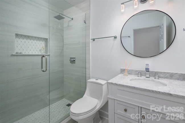 Building Photo - 10943 Carmel Crossing Rd