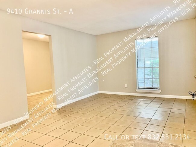 Building Photo - 9410 Grannis St