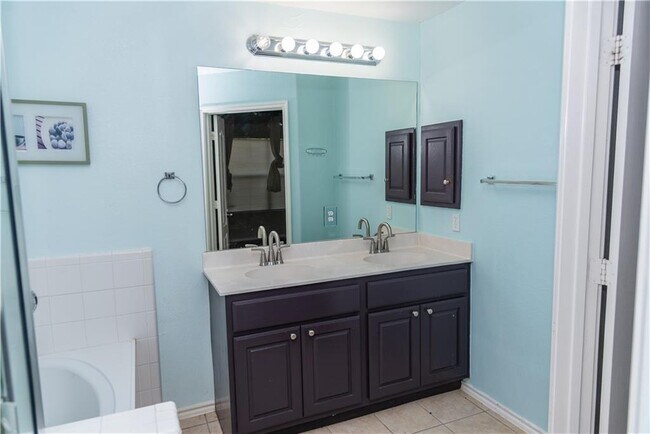 Building Photo - 3660 Pine Needle Cir