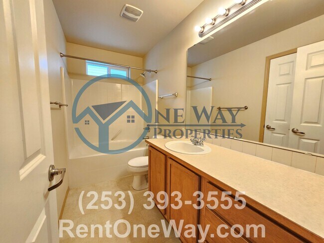 Building Photo - 15410 87th Ave E