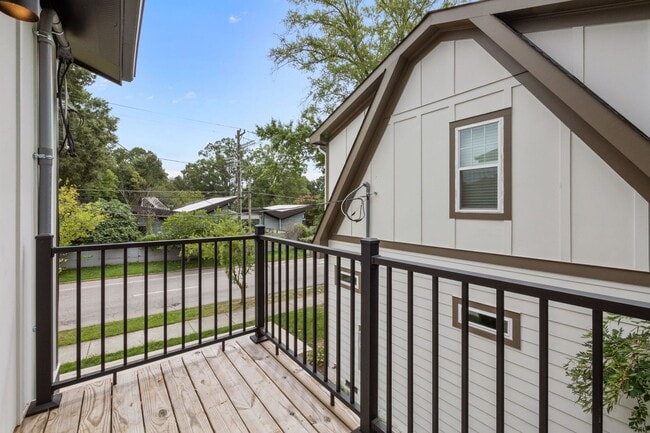 Building Photo - New Construction in Trinity Park near Duke...
