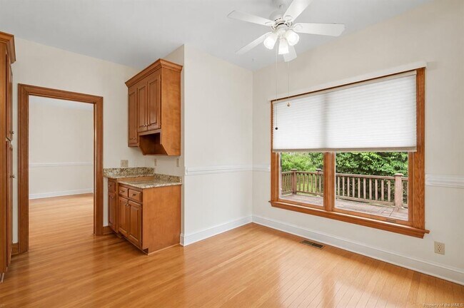 Building Photo - 3691 Bridgewater Dr
