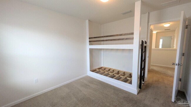 Building Photo - 5881 Little Leaf Court