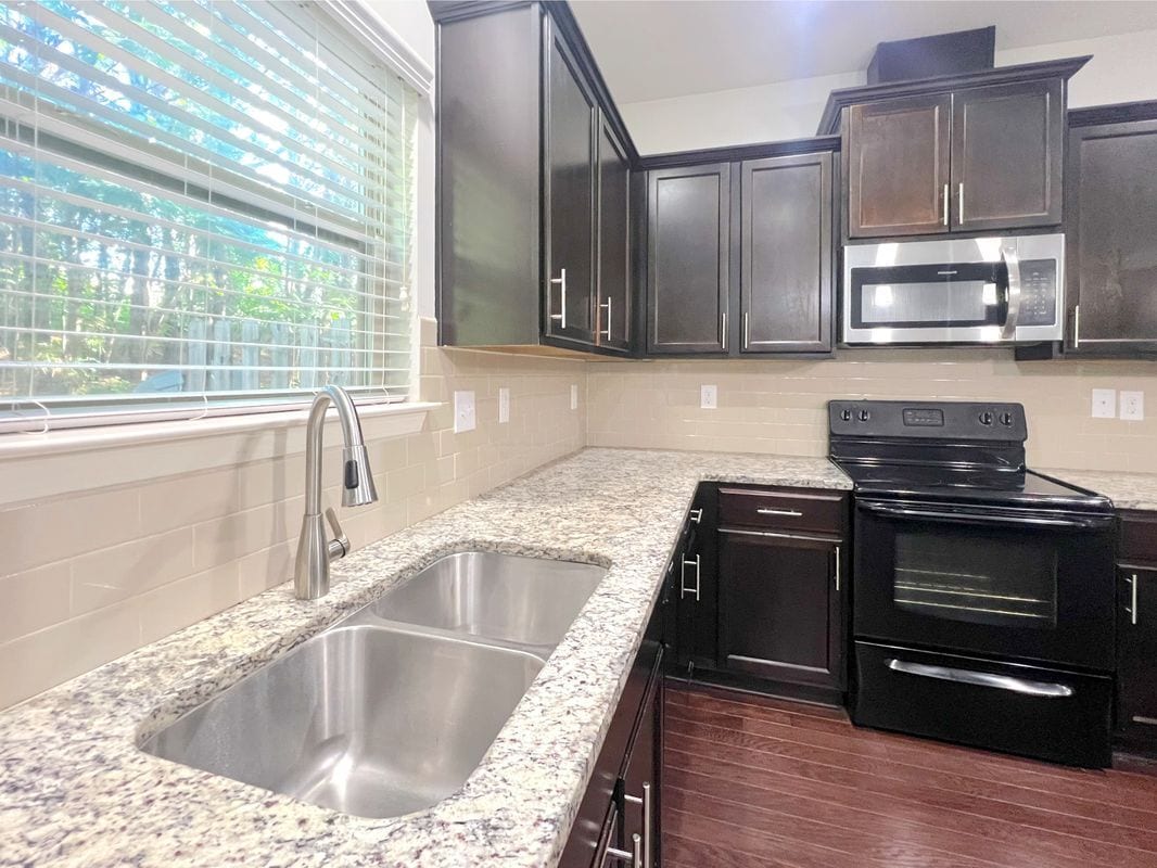 Building Photo - 6173 Roaring Rock Wy