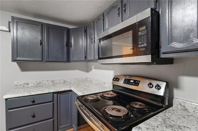 Building Photo - 562 Patillo Rd