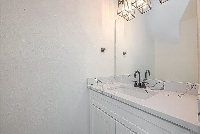 Building Photo - 4135 Mallow St