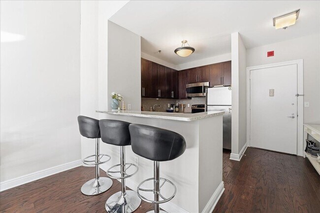 Building Photo - 1500 Hudson St