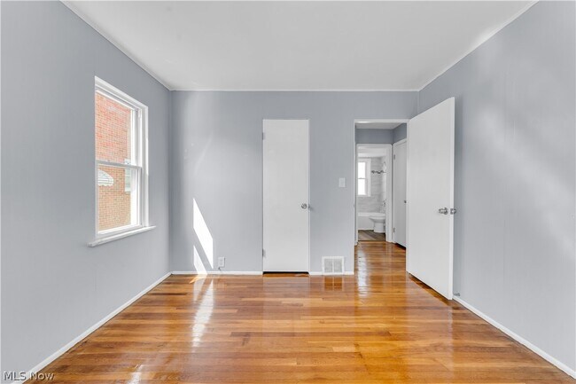 Building Photo - 4102 Pershing Ave