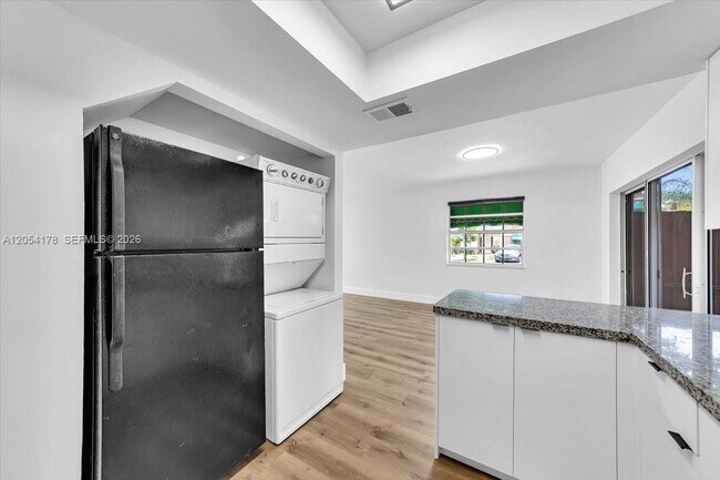 Building Photo - 12370 SW 52nd St