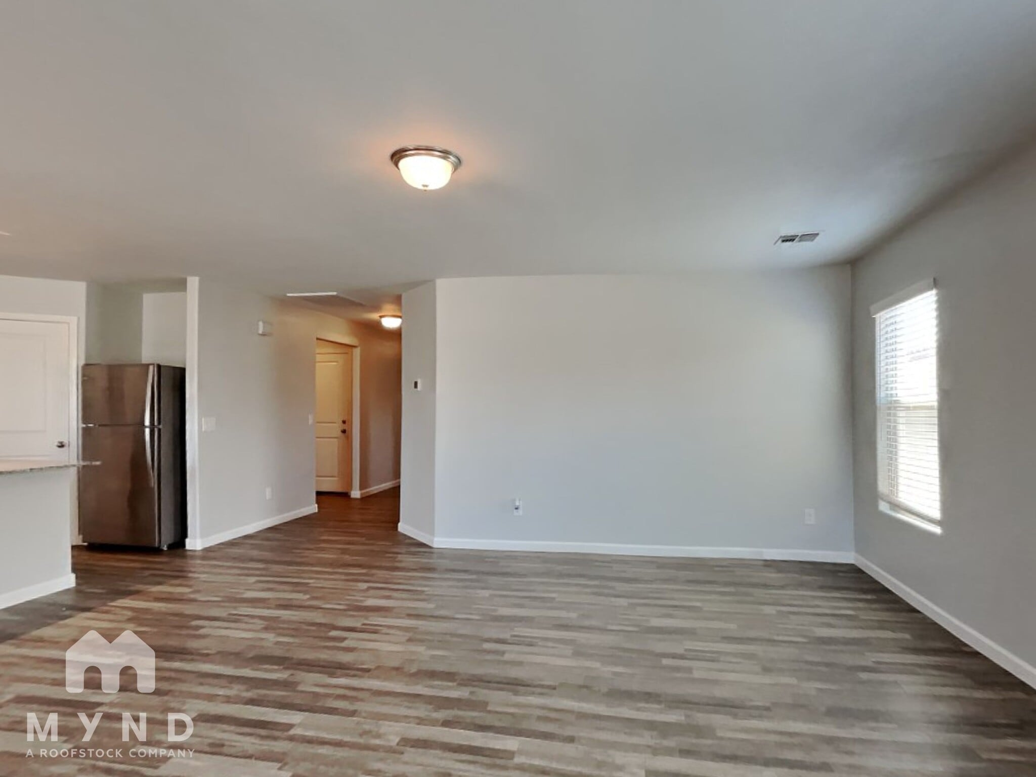 Building Photo - 2383 Oakmont Ln