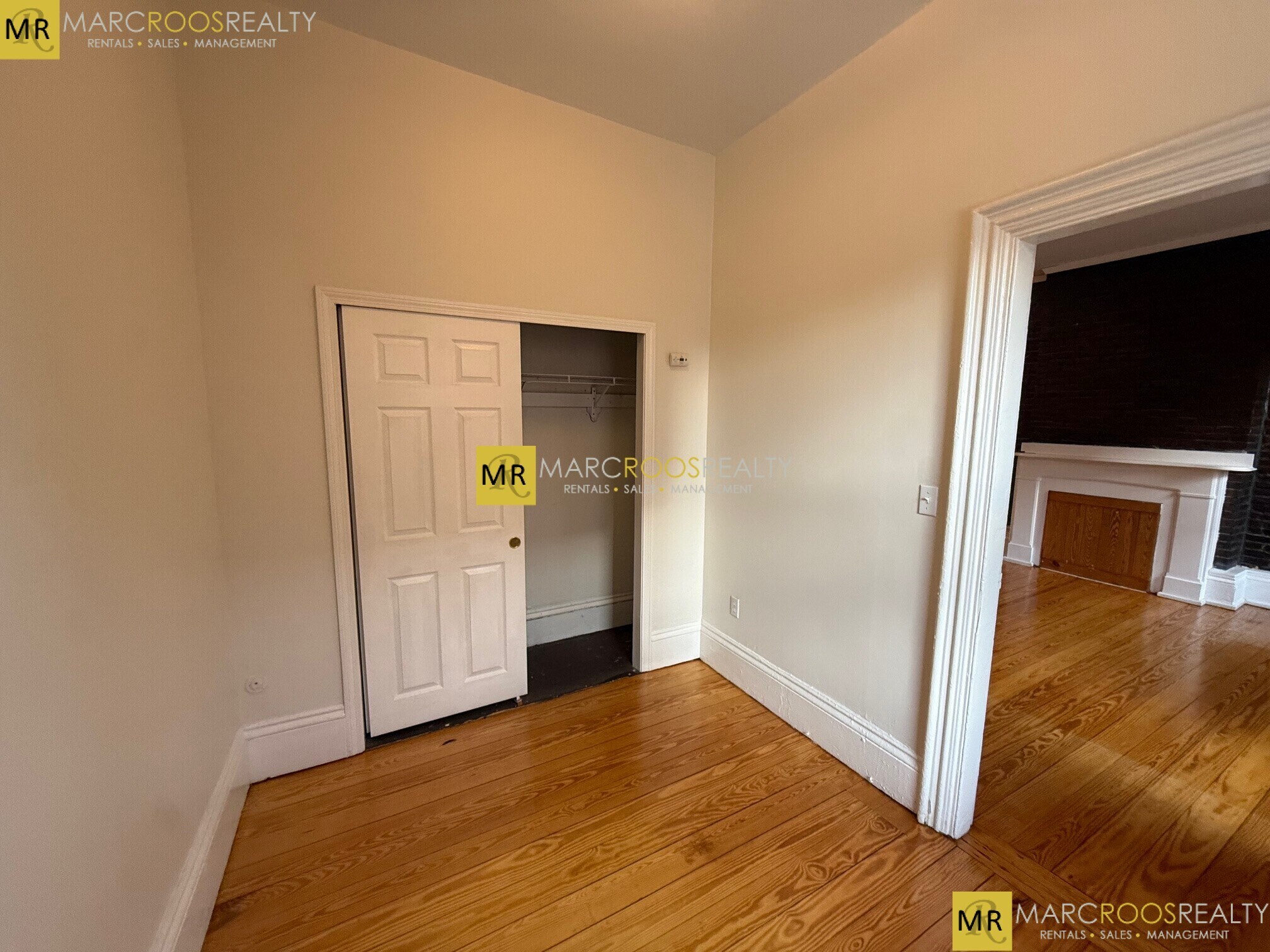 Building Photo - 672 Tremont St