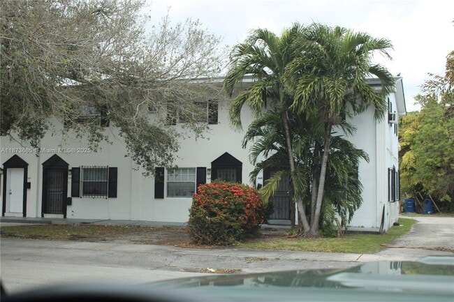 Primary Photo - 1601 NW 81st St.