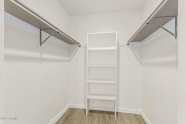 Building Photo - 6480 N 82nd St