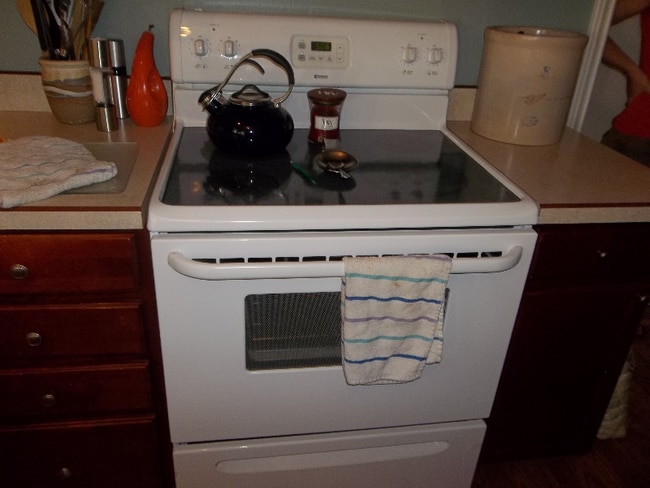 Building Photo - 212 7th St