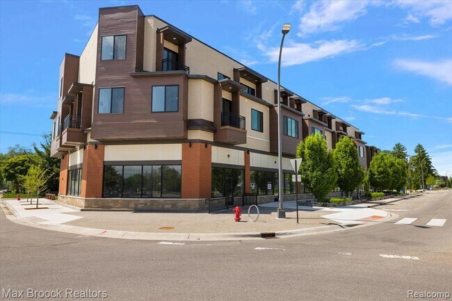 Building Photo - 1760 E Auburn Rd