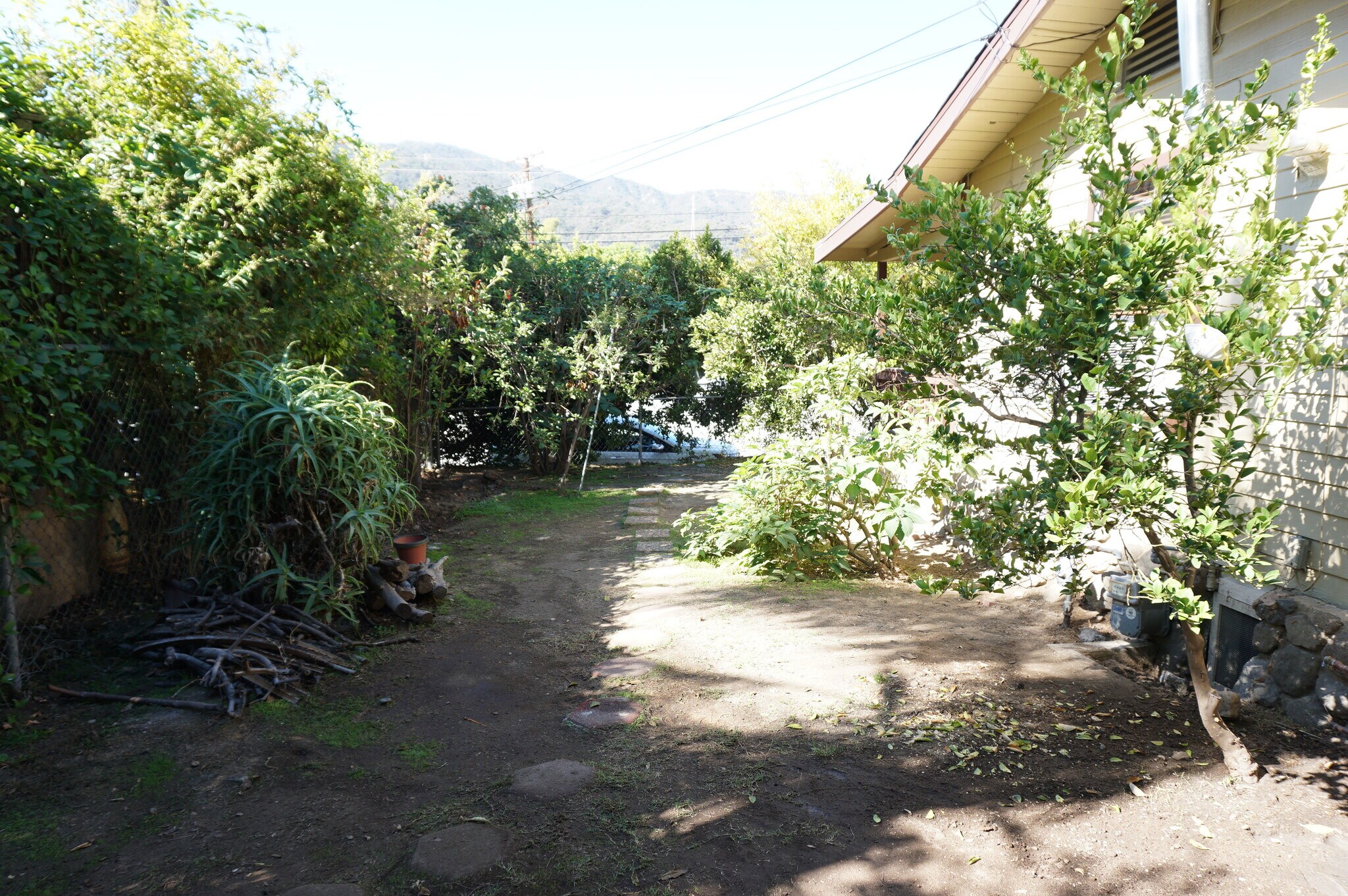 Building Photo - 3948 Pennsylvania Ave