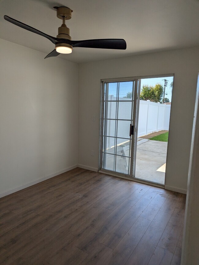 Building Photo - 574 Madison Ave