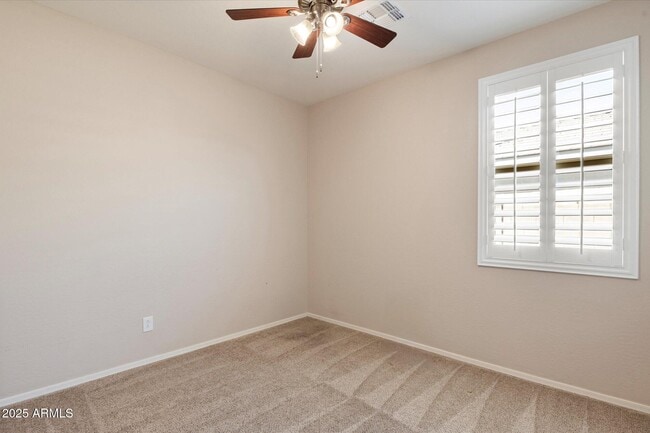 Building Photo - 17626 W Paraiso Dr