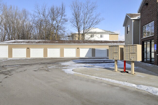 Building Photo - 1 Bedroom Apartment at Park Place Apartments