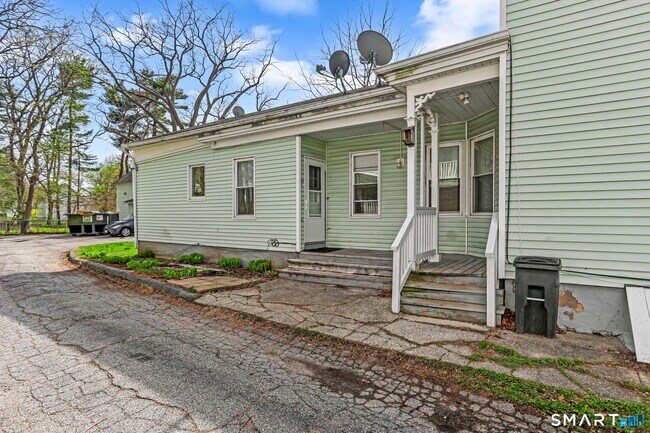 Building Photo - 63 Reynolds St