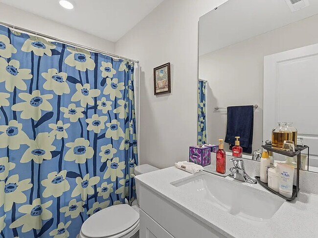 Building Photo - Build Equity Like a Homeowner – Lease to Own