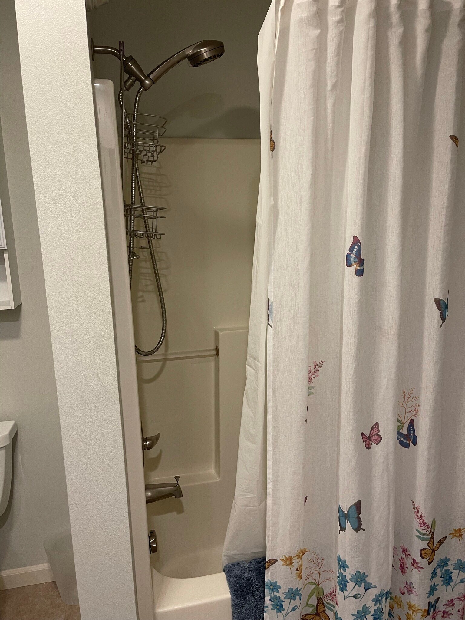 Building Photo - 400 N Richmond St