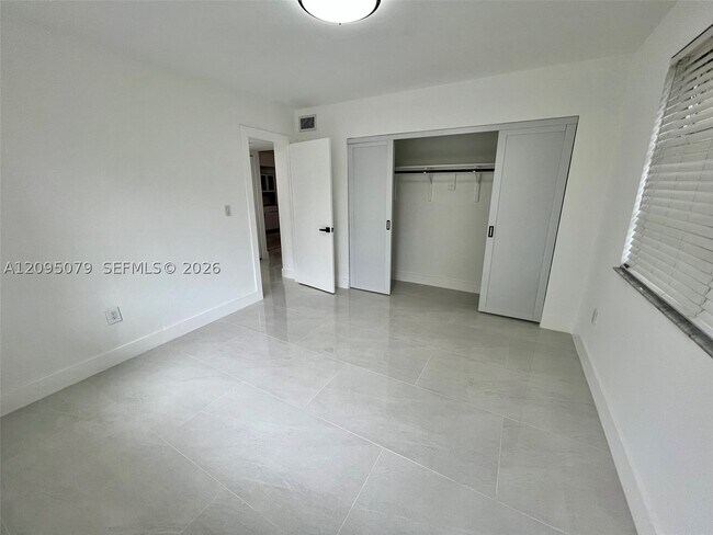 Building Photo - 7825 Miller Dr