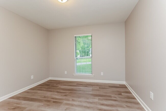 Building Photo - 214 Merritt Dr