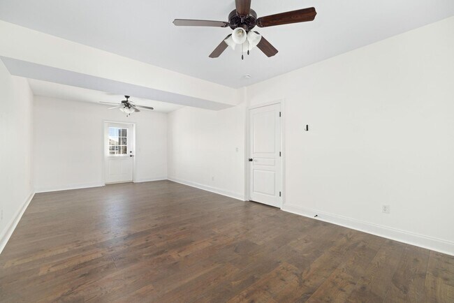 Building Photo - 2128 Ida Sue Dr