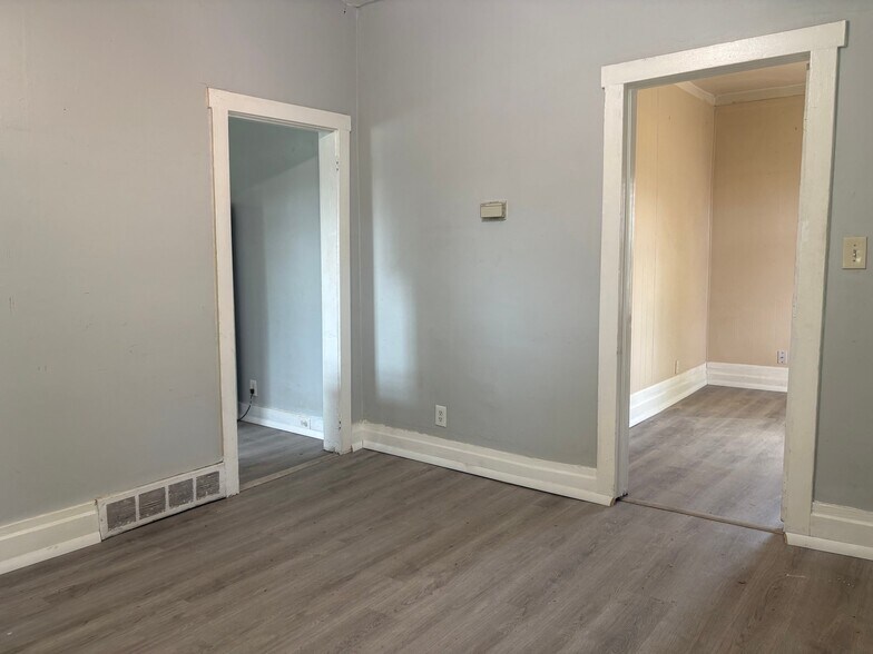 Building Photo - 4240 S 1300 E