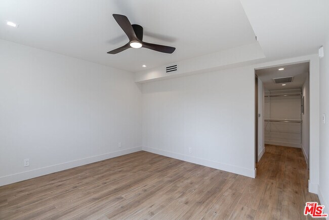 Building Photo - 12425 Texas Ave