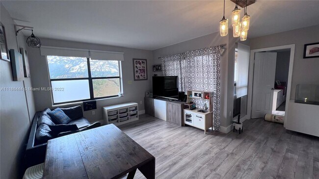 Building Photo - 10835 NW 7th St