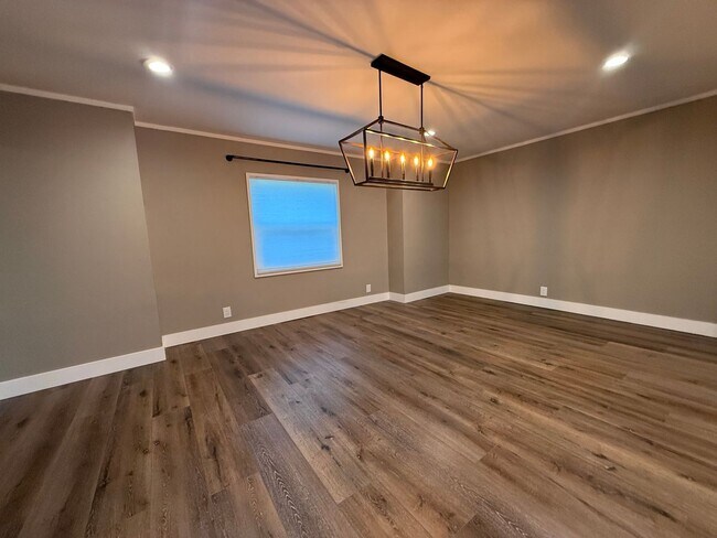 Building Photo - Beautiful Port Orange 4 Bed 2.5 Bath Serene Home Available IMMEDIATELY!