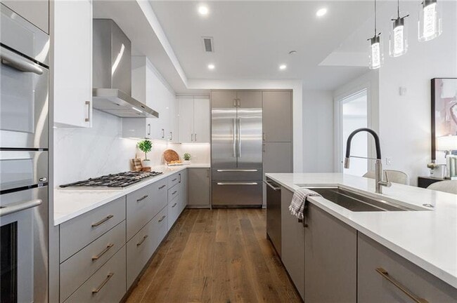 Building Photo - 2425 Peachtree Rd NE