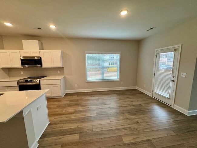 Building Photo - New Construction and over 3,500 of square footage!