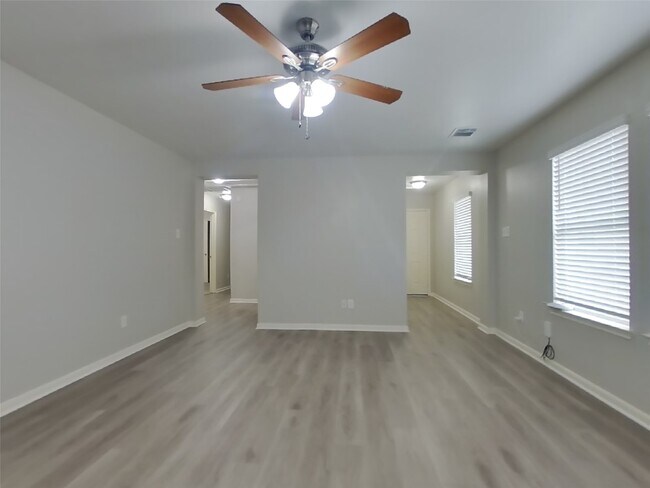 Building Photo - 2942 Yearling Colt Ct