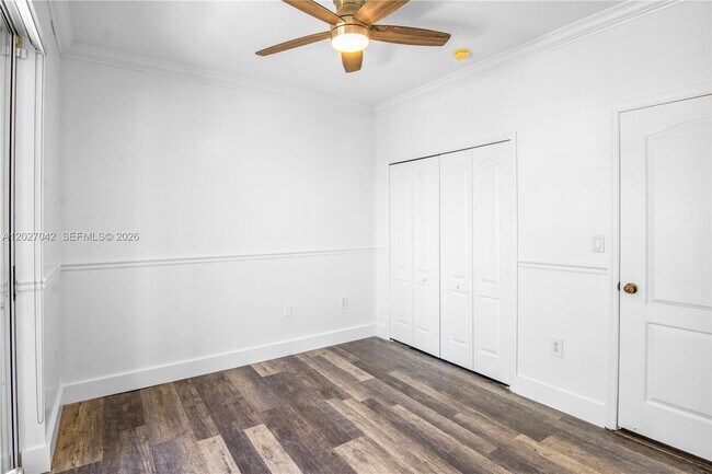 Building Photo - 16001 SW 43rd Terrace
