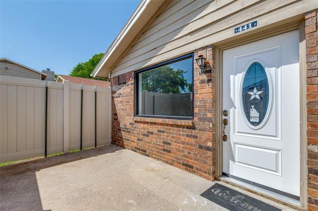 Primary Photo - 2240 Tarpley Rd