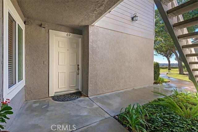 Building Photo - 69 Brighton Pl