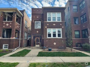 Building Photo - 4859 N Talman Ave