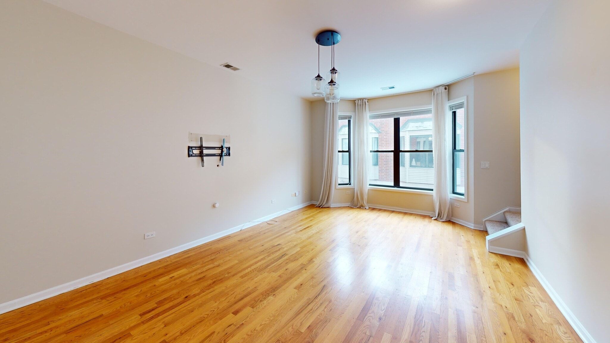Building Photo - 1802 N Spaulding Ave